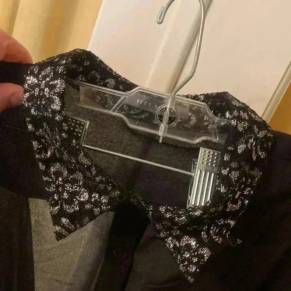 Stylish evening blouse 👚, long  sleeve, down buttons, open back - Picture 5 of 8